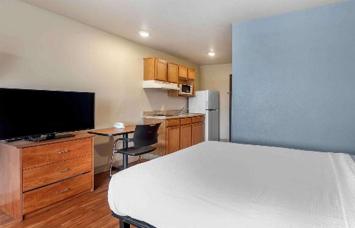 Extended Stay America Select Suites - Wichita - North image 3