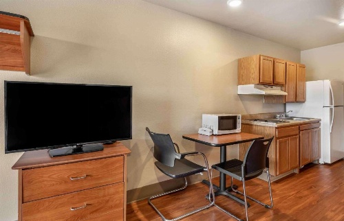 Extended Stay America Select Suites - Wichita - North image 7